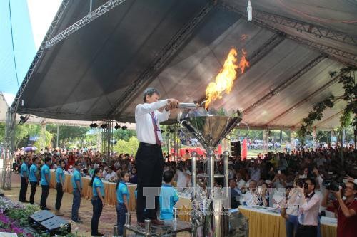 Plus de 5.000 ouvriers à la fête des travailleurs 2017 à Dông Nai - ảnh 1